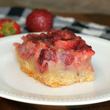 Strawberry Dream Bars