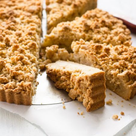 Apple Crumble Pie