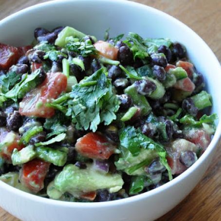healthy avocado & black bean salad