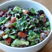 healthy avocado & black bean salad