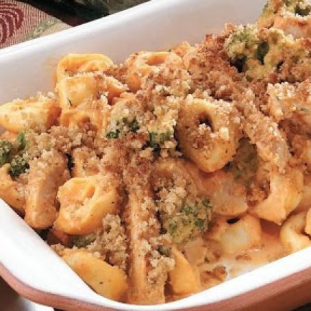 Grilled Chicken and Tortellini with Roasted Red Pepper Cream