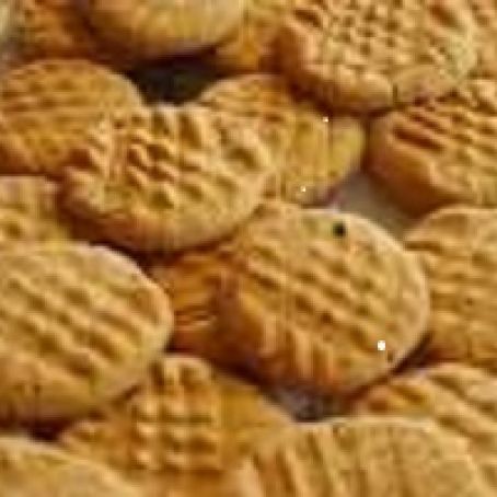 GRANDMA McCARVER'S PEANUT-BUTTER CRISSCROSSES