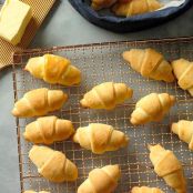  Butterhorn Rolls, Flaky (Four Dozen)