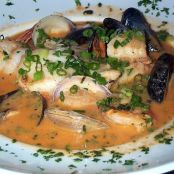 BOUILLABAISSE CON SALSA ALIOLI