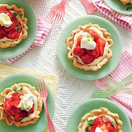 Mile-High Mini Strawberry Pies