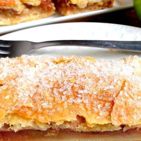 OLD-FASHIONED APPLE SLAB