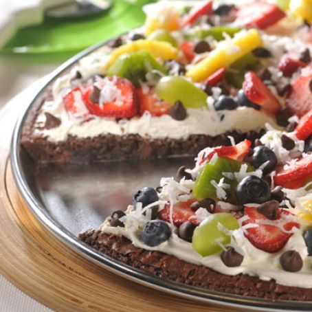 FRUITY BROWNIE PIZZA