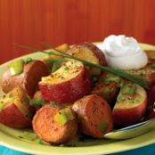 Zesty Potatoes with Sour Cream and Chives