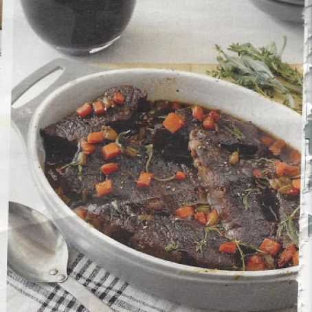 BRAISED SHORT RIBS WITH SAGE-SCENTED BEEF JUS