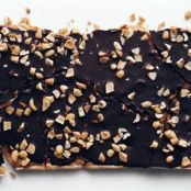 CHOCOLATE PEANUT TOFFEE