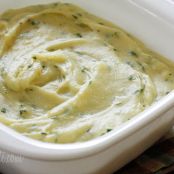 Skinny Buttermilk Mashed Potatoes with Chives