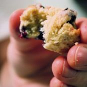 Recipe: Blueberry-Lemon Scones - Vegan