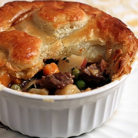 Herbed Beef Stew with Puff Pastry