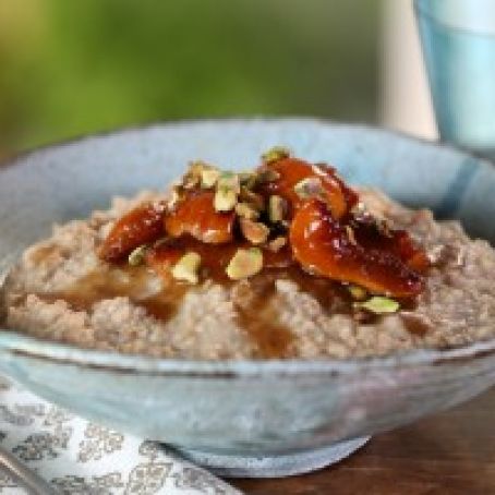 Oatmeal - Lightly Toasted Overnight Steel-Cut with Honey-Roasted Apricots and Pistachios