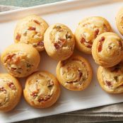 Bacon-Jalapeño Popper Pinwheels