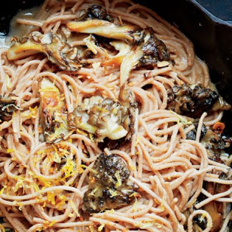 Farro Spaghetti with Mushrooms and Hazelnuts