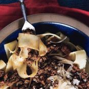 HOMEMADE PAPPARDELLE w/BOLOGNESE
