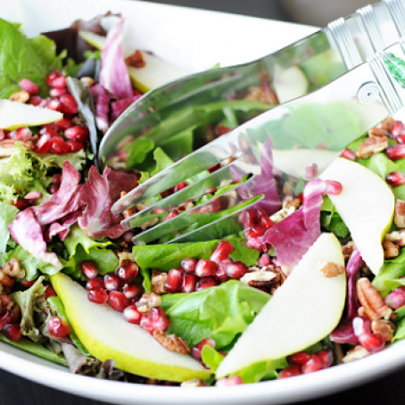 Healthy Pear and Pomegranate Salad