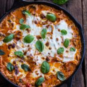 One Pot 30 Minute Creamy Tomato Basil Pasta Bake
