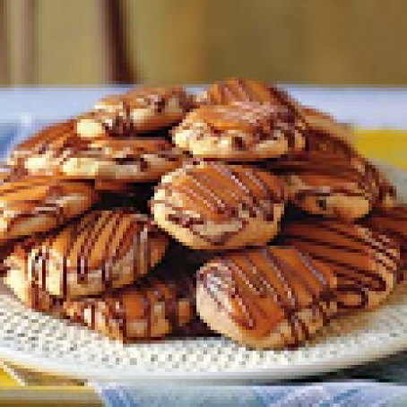 Peanut Butter-Toffee Turtle Cookies