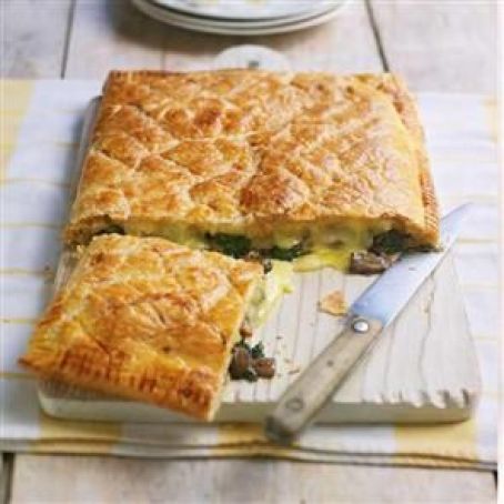 Baked Brie and wild mushroom tart (Puff Pastry)