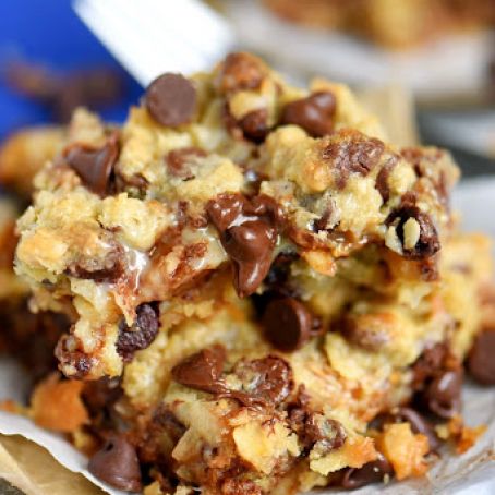 Coconut Toffee Chocolate Chip Cookie Bars
