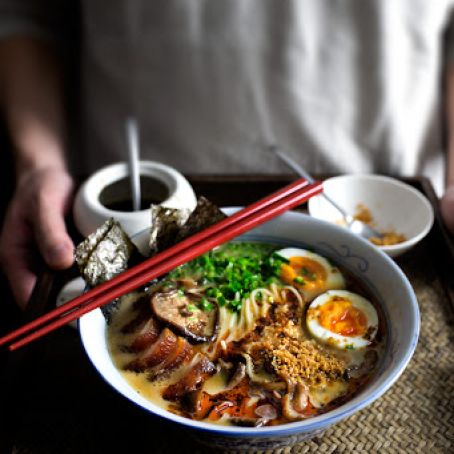 THE VAMPIRE SLAYER RAMEN-EXPRESS