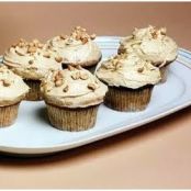 Banana Cupcakes w/Penut Butter Frosting