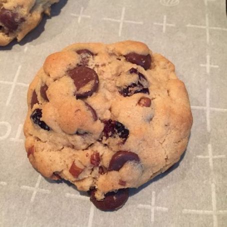 Dark Chocolate Cranberry Walnut Cookies