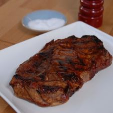 Asian broiled pork steaks