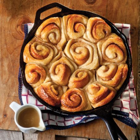 Cinnamon Rolls, Old-Fashioned (Iron Skillet)
