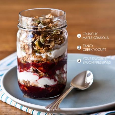 JAM, YOGURT & GRANOLA PARFAIT