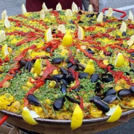 PAELLA VALENCIANA