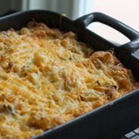 HASH BROWN CASSEROLE WITH SAUSAGE AND CHIVES