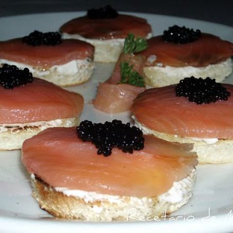 MONTADITO DE SALMON AHUMADO
