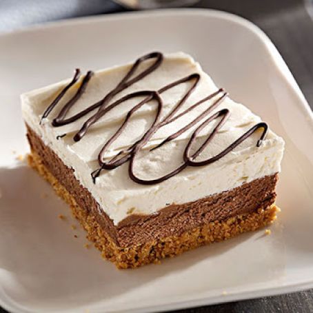 Chocolate Layered No-Bake Cheesecake Bars