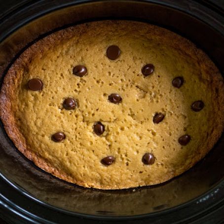 Slow Cooker Chocolate Chip Cookie