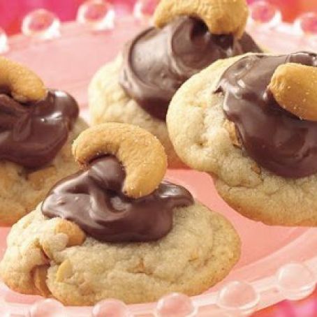 Chocolate-Filled Cashew Cookies