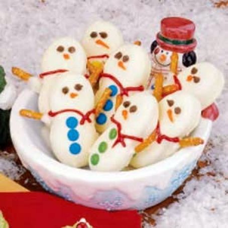 Nutter Butter Snowmen Cookies