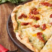 Creamy Pesto Pizza Sauce
