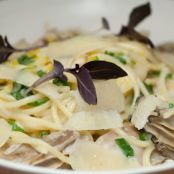 ESPAGUETI CON SALSA DE OSTION AL VERMOUTH