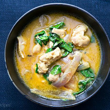 Basil Chicken in Coconut Curry Sauce
