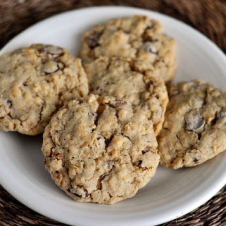 Classic Oatmeal Chocolate Chip Cookies