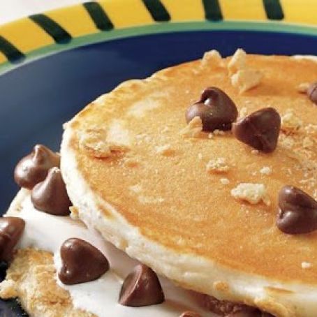Ooey-Gooey Pancake S'mores