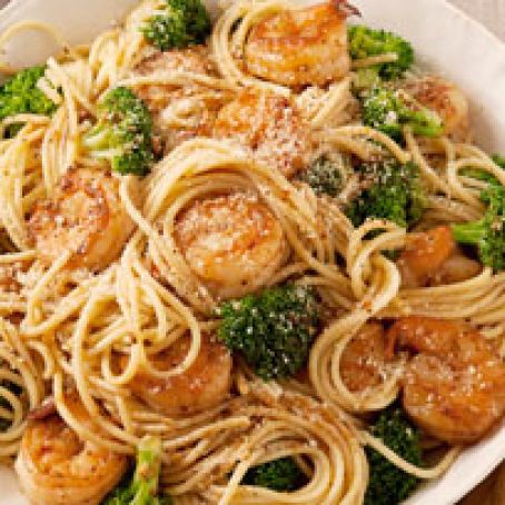Spaghetti with Garlic-Shrimp & Broccoli