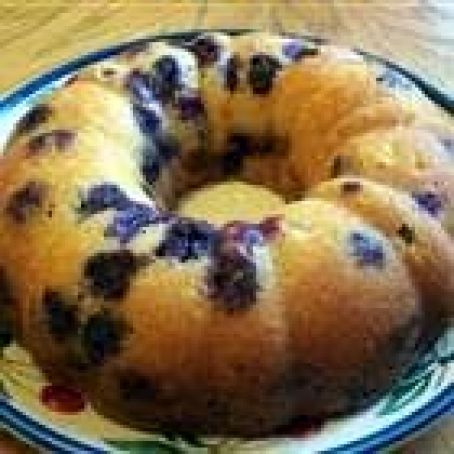 Blueberry Sour Cream Coffee Cake