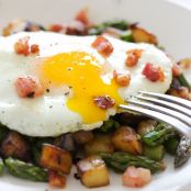 ASPARAGUS-PANCETTA POTATO HASH