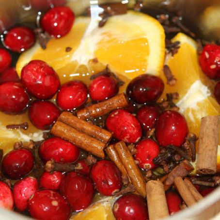 Holiday Stove Top Potpourri Mix