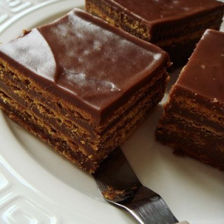 Nutella Pudding Icebox Cake