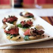 Seared Beef Tenderloin Mini Sandwiches with Mustard-Horseradish Sauce